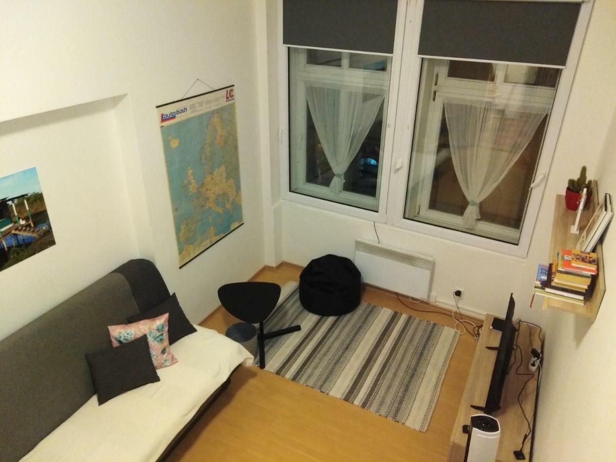Studio Husitska 114/74 Praha Eksteriør bilde